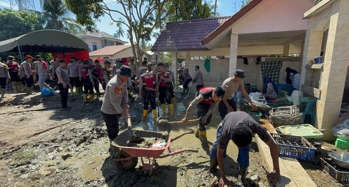 Polres Pidie Jaya Gelar Bakti Sosial di Dua Lokasi Terdampak Banjir Bandang, Wujud Kepedulian Polri untuk Masyarakat