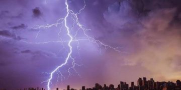 Gubernur Mirza Minta Daerah Meningkatkan Kesiapsiagaan Hadapi Potensi Cuaca Ekstrem Dampak Bibit Siklon Tropis 91S