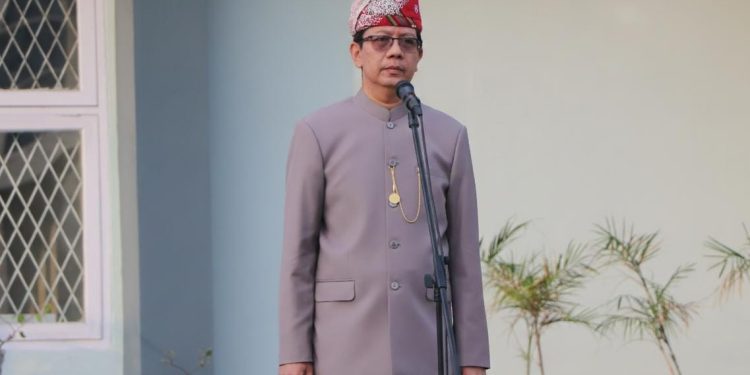 Integrasi Nilai Kamis Beradat Lampung dan Visi Green Campus