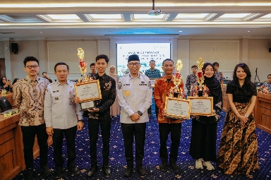 Tutup AI Ideathon 2025, Gubernur Lampung Rahmat Mirzani Djausal Dorong Inovasi Wujudkan Desa Maju di Lampung