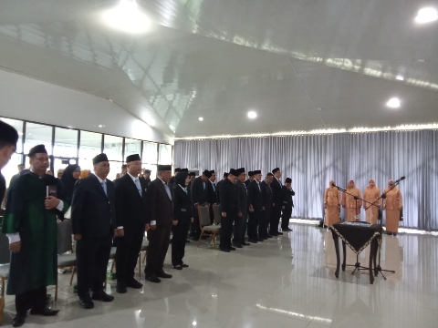 Sekdakab Velli Lantik 4 Pejabat Eselon 2 Way Kanan