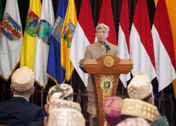 Kamis Beradat Resmi Berlaku di Lampung, Bahasa Daerah dan Batik Jadi Identitas