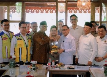 Gubernur Mirza Bersama Rombongan Komisi V DPR RI Tinjau Exit Tol Lematang, Lampung Selatan