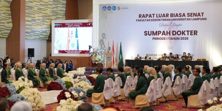 67 Mahasiswa Kedokteran Ikuti Sumpah Dokter Periode I 2026