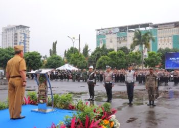 Sekda Bandarlampung Pasang Tanda Operasi Jadi Penanda Dimulainya Ops Keselamatan Krakatau 2026
