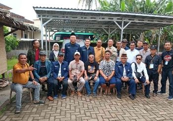 JMSI Lampung Kunjung Kampung Lampung Cikoneng dan Ziarah ke Makam Minak Sengaji Murub Damar