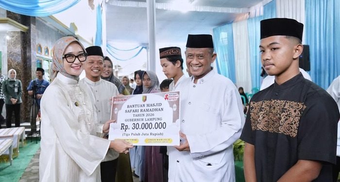 Safari Ramadan di Pringsewu Bawa Manfaat Nyata bagi Warga: Bantuan Sosial, Infrastruktur, hingga Sembako