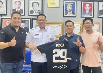 Sekretaris DPRD Lampung Siap Merumput di Turnamen Minisoccer IJP