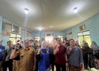 Imelda Tekankan Gotong Royong sebagai Kunci Jaga Persatuan di Pesisir Barat