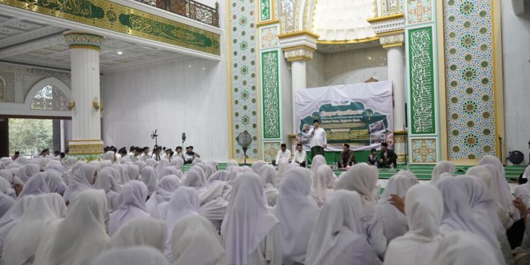 Tutup Karama XV, Wakil Rektor II Pesankan Mahasantri Bangun Kebiasaan Baik