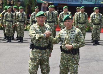 Korem 043/Gatam Gelar Tradisi Penyerahan Pasukan, Tongkat Kepemimpinan Resmi Beralih