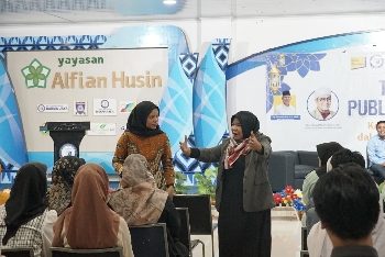 Darmajaya Perkuat Soft Skill Pelajar Lewat Training Public Speaking