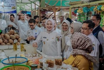 Cek Langsung ke Pasar, Wagub Jihan Pastikan Stabilitas Harga, Stok dan Pasokan Bahan Pangan