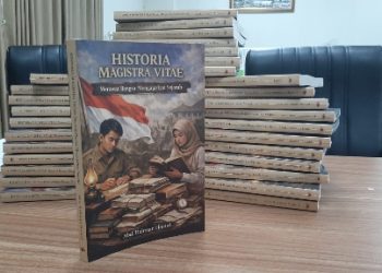 Dosen UIN RIL Luncurkan Buku Historia Magistra Vitae