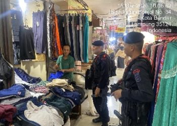 Personel Satbrimob Polda Lampung Laksanakan Patroli Dialogis dalam Operasi Ketupat Krakatau 2026
