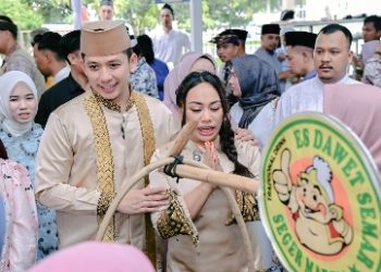 Halalbihalal di Lamban Rakyat Jadi Berkah UMKM, Dagangan Ludes Diborong dan Dibagikan Gratis