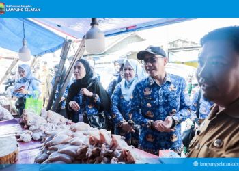 Turun ke Pasar Jati Agung, Wabup Syaiful Pastikan Stok Aman dan Harga Terkendali