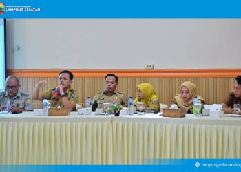 Hendry Kurniawan Dorong Petani Lampung Selatan Go Digital, Kenalkan Aplikasi hingga IoT untuk Tingkatkan Produktivitas