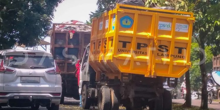 DLH Balam Tambah Armada, Kurangi Penumpukan di TPS Ditekan