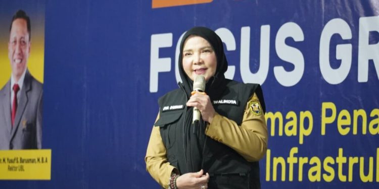 Wali Kota Eva Dwiana Sebut Pelanggaran Sempadan Sungai Akar dari Persoalan Banjir