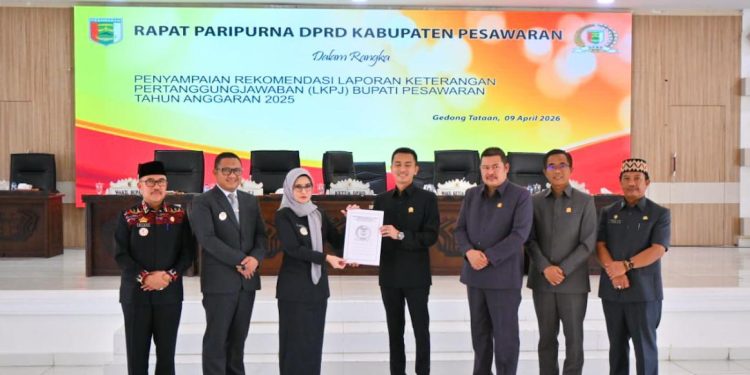 Rapat Paripurna DPRD Pesawaran Sampaikan Rekomendasi LKPJ 2025, Perkuat Evaluasi Kinerja Pemerintah
