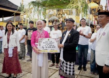 Wagub Jihan Nurlela Hadiri Mahasabha XIV KMHDI di Lamtim, Dorong Peran Mahasiswa Hindu dalam Pembangunan Bangsa