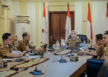 Wagub Jihan Nurlela Pimpin Rapat Evaluasi Program Prioritas Desaku Maju