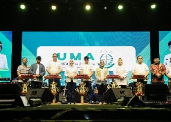 Gubernur Mirza Buka Festival UMKM dan Pasar 1001 Malam di Lampung Timur