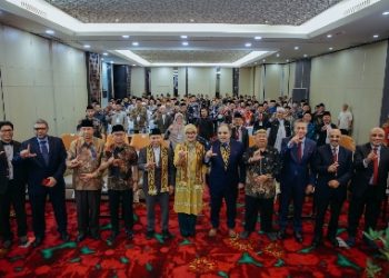 Wagub Jihan Buka Seminar Ulama Internasional yang Dihadiri Delegasi Perguruan Tinggi Mesir