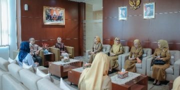 Bunda Literasi Gandeng Dinas Perpustakaan dan Kearsipan dan Bank Indonesia Mendorong Literasi dan Promosi Pariwisata Daerah