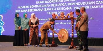 Sekdaprov Marindo Membuka Rakor Program Bangga Kencana 2026