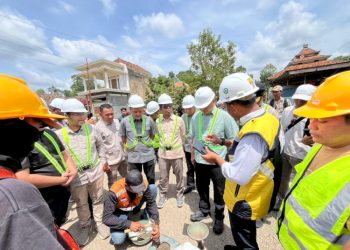 Yusnadi Minta Proyek Jalan Jabung-Labuhan Maringgai Rp38,5 Miliar Dikerjakan Sesuai Spesifikasi