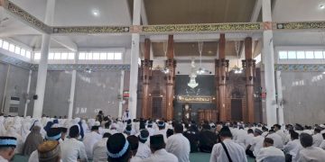Pemkot Bandar Lampung Lepas 1.159 Jemaah Calon Haji, Wali Kota Eva Titip Doa untuk Daerah